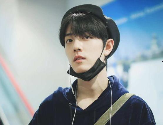 肖战被检察日报爆料视频,检察日报曝光视频引发热议 第3张 肖战被检察日报爆料视频,检察日报曝光视频引发热议 第3张